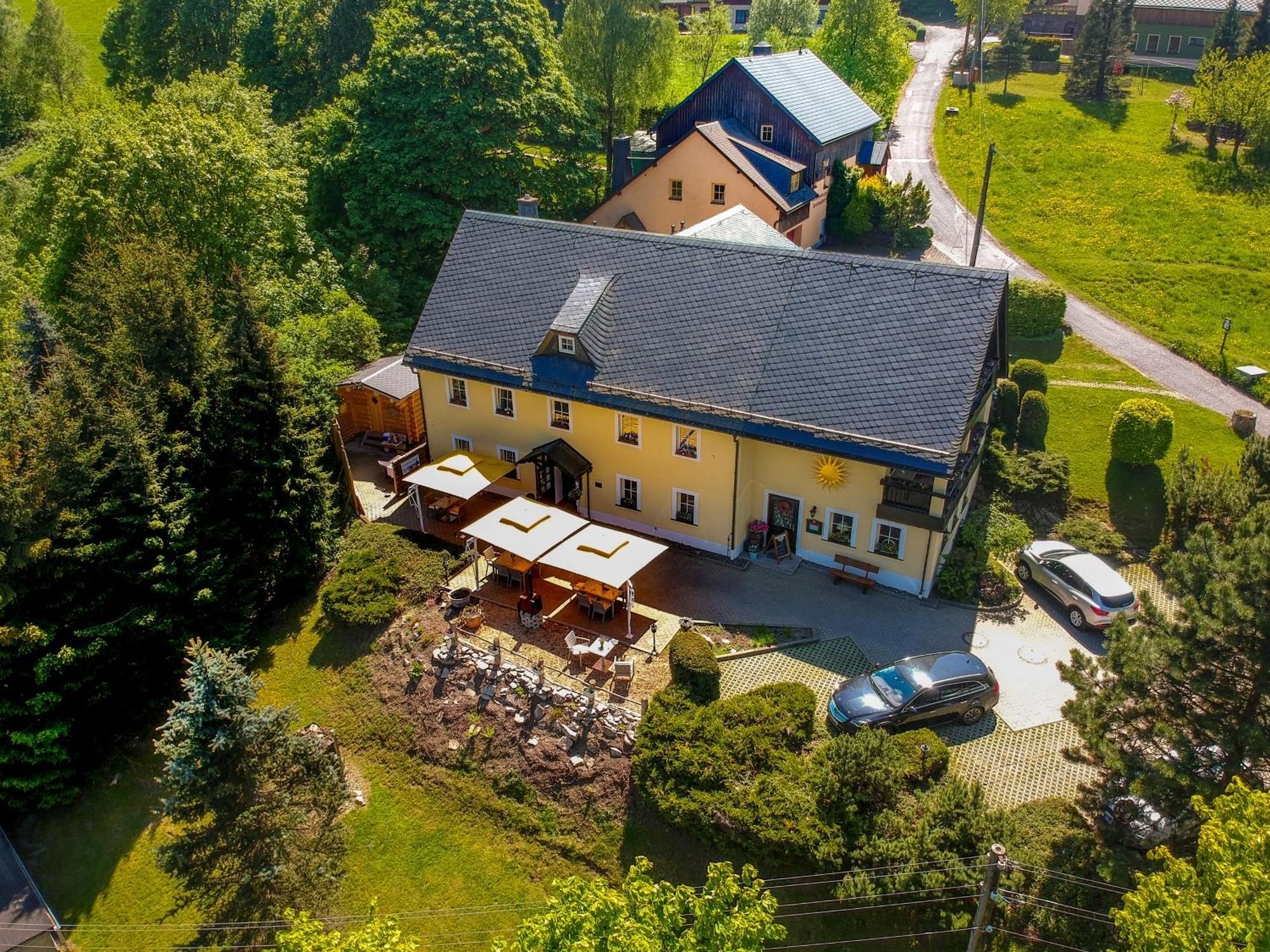 Hotel Sonne Seiffen Bagian luar foto